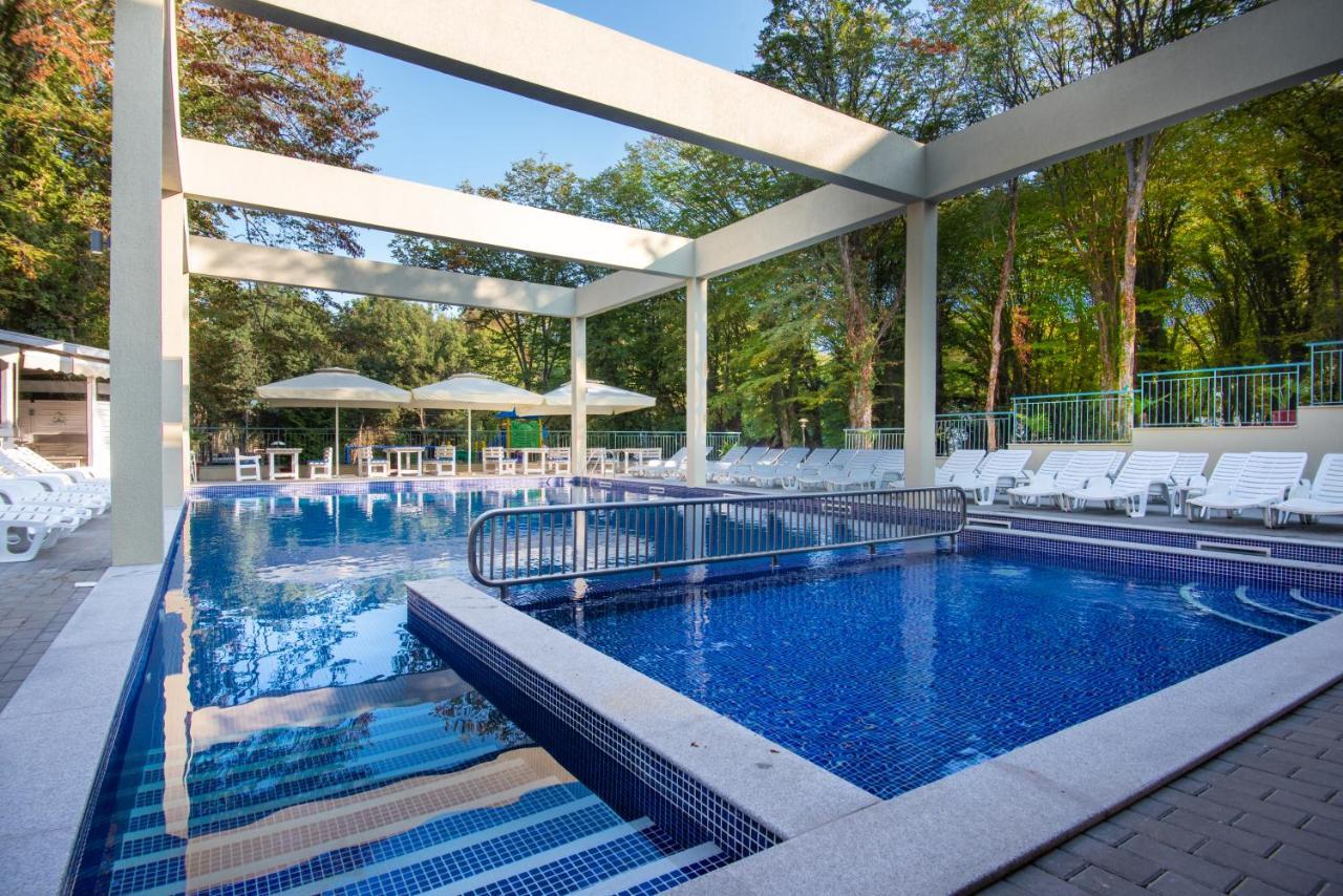 Ariana Hotel 希典 外观 照片