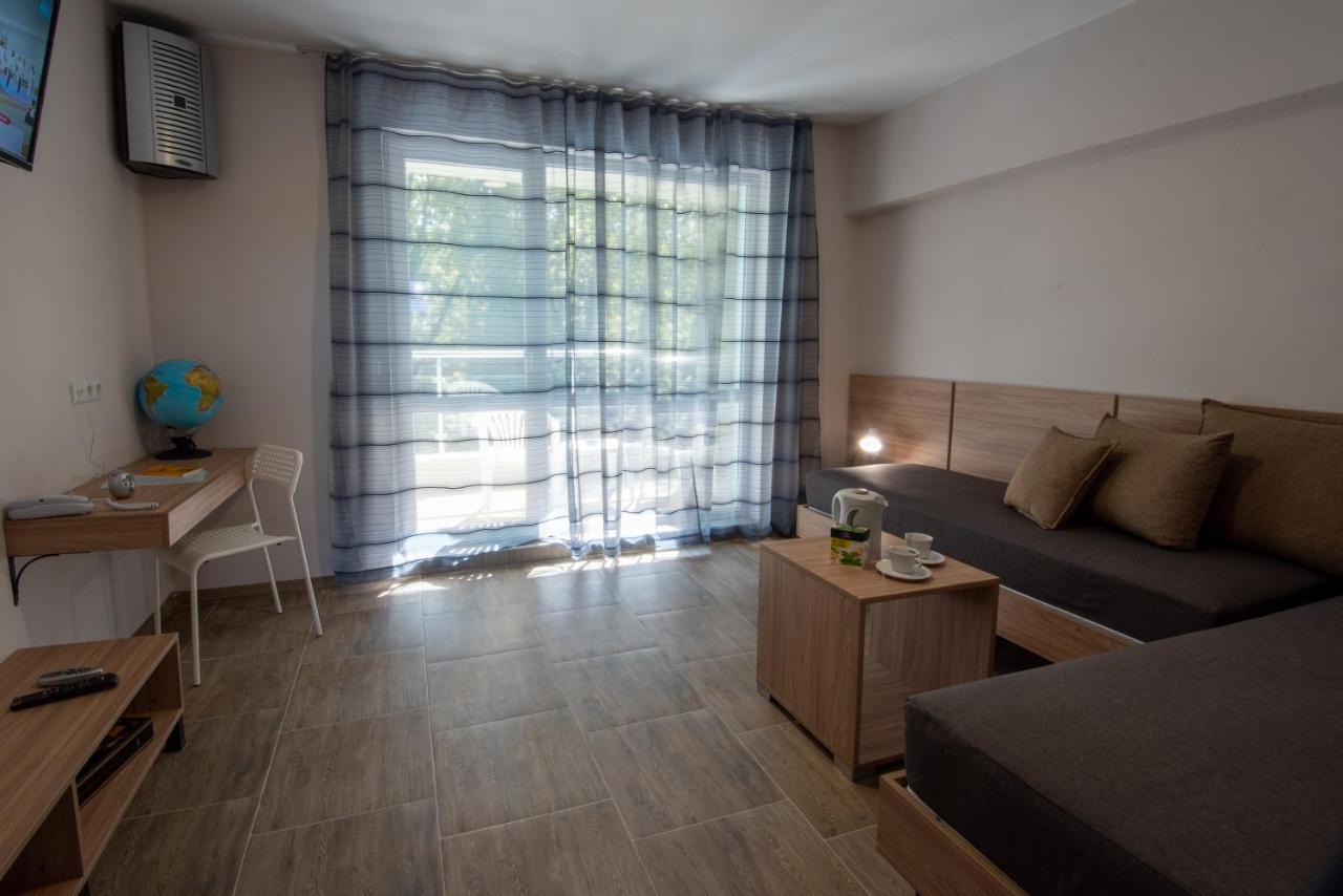 Ariana Hotel 希典 外观 照片